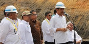 Presiden Meresmikan Lima Pelabuhan di Indonesia Timur item-thumbnail