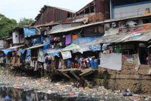 Pabrik di Sepanjang Kali Ciliwung akan Ditutup item-thumbnail