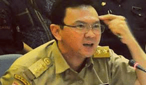 Ahok: Sikap Junimart Itu Jahat… item-thumbnail
