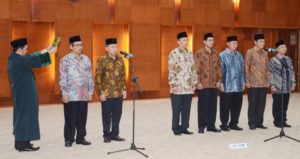Menperin: Tinggalkan Money Follow Function item-thumbnail