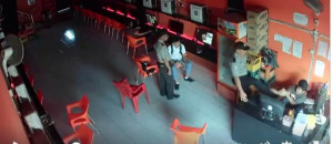 Oknum Polisi Aniaya Penjaga Warnet di Medan item-thumbnail