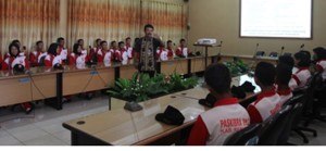 Sejumlah Program Pembangunan Kebumen Diperkenalkan Kepada Anggota Paskibraka item-thumbnail
