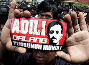 Siapa Pembunuh Munir ? Beranikah Jokowi Membersihkan Lingkungannya dari Orang-orang yang Diduga Terlibat Pelanggaran HAM Masa Lalu ? item-thumbnail