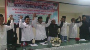 Kyai-Kyai Pinggiran Ingin Ahok Tetap Pimpin Jakarta item-thumbnail