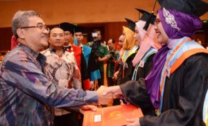 Tenaga Kerja Indonesia yang Kompeten Sesuai Kebutuhan Industri, Belum Tersedia item-thumbnail