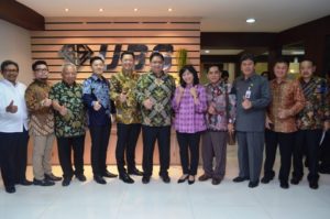 Prospek Industri Perhiasan Tambah Kinclong item-thumbnail
