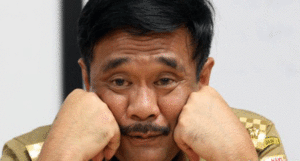 Djarot Siap Gantikan Ahok di Penjara item-thumbnail