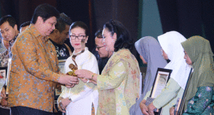 Industri Batik Sektor Usaha yang Ramah Lingkungan item-thumbnail