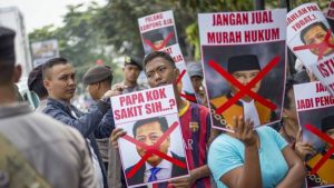 Setya Novanto Dimenangkan Hakim Praperadilan, ICW: Hakimnya tidak Professional item-thumbnail