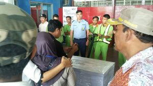 Sartika Pasaribu, TKI Korban Kecelakaan Lantas di Malaysia Disambut Isak Tangis item-thumbnail