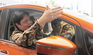 Produsen Otomotif Nasional Siap Produksi Kendaraan Listrik item-thumbnail