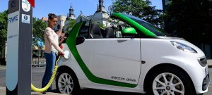 “Charging Station” Mobil Listrik Dimana? item-thumbnail