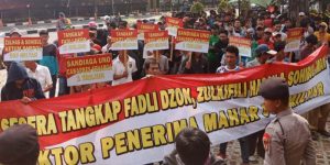 Tangkap Fadli Zon Penerima Mahar Politik Rp 1 T item-thumbnail