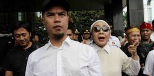 Achmad Dhani Diusir dari Kampung Halamannya, Ngeri….. item-thumbnail