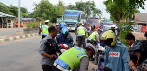 Puluhan Ribu Kendaraan Bermotor di Tasikmalaya Tidak Bayar Pajak item-thumbnail