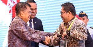 Menperin Digelari Pemimpin Perubahan item-thumbnail