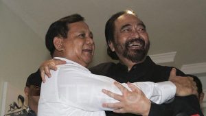 Surya Paloh Jadi Oposisi, Prabowo Jadi Teman Jokowi, Itulah Politik item-thumbnail