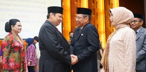 Airlangga Hartarto; PNS Harus Konsisten Menjaga Keutuhan NKRI item-thumbnail