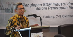 Diperlukan Program Restrukturisasi Mesin Produksi yang Lebih Modern, Guna Memperkuat Industri TPT item-thumbnail