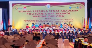 425 Wisudawan Lulusan APP Jakarta Siap Kerja item-thumbnail