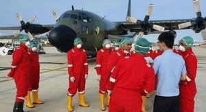 Pesawat Hercules Tiba di Bandara Halim, Senin Pagi Mengangkut 9 Ton Alkes dari Cina item-thumbnail