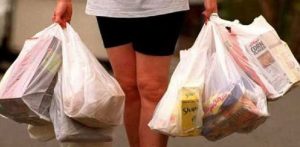 Adupi Sebut Pengenaan Cukai Pada Kantong Plastik tidak Adil item-thumbnail