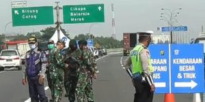 Sedikitnya 3.300 Kendaraan Dipaksa Putar Balik Karena Dilarang Mudik item-thumbnail