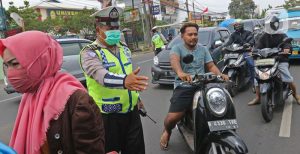 Masyarakat Banyak yang tak Faham PSBB Sehingga Memerangi Upaya Corona Jadi Terkendala item-thumbnail