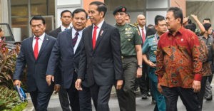 Dua Mantan Anggota Tim Mawar Jadi Pejabat di Kemenhan, Jokowi Membuat Bangsa ini Mundur item-thumbnail