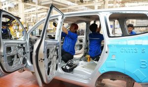 Laju Industri Otomotif Melesat di Semester II item-thumbnail