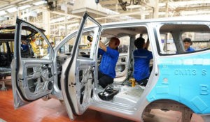 Laju Kinerja Industri Otomotif Terus Dipacu item-thumbnail