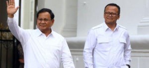 PrabowoHarus Minta Maaf Secara Langsung, Jangan Diwakilkan… item-thumbnail