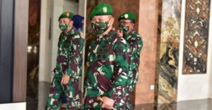 Pangdam Jaya: Yang Ganggu NKRI, Saya Hajar… Rizieq itu Rakyat Biasa…… item-thumbnail