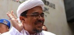 Senin Depan Rizieq akan Diperiksa, Simpatisan yang Kawal akan Ditindak Tegas item-thumbnail