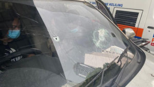 Ini Dia Mobil Polisi yang Ditembak Anak Buah Rizieq item-thumbnail