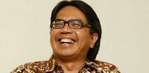 Ade: Kalian Masih Percaya Rizieq itu Iman? item-thumbnail
