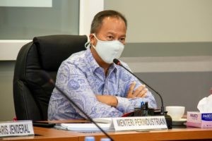 Dikenakan Safeguard, Menperin Optimistis Daya Saing Industri Otomotif Indonesia Tetap Tinggi item-thumbnail