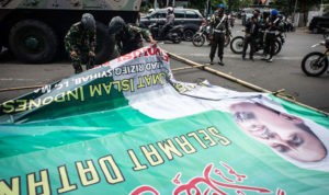 Wakil Ketua DPR Menyebut, Langkah Pemerintah Bubarkan FPI Sudah Tepat item-thumbnail