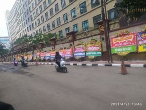 Rakyat Indonesia Bersyukur, Kecuali Fadli Zon… item-thumbnail