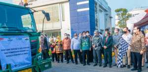 Kemenperin Kirim 3.500 Tabung Oksigen ke India item-thumbnail