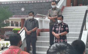 Forum Solidaritas Peduli Tapanuli Utara Datangi Kantor Bupati dan DPRD Tapanuli Utara item-thumbnail
