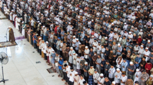 Jakarta Zona Merah, Salat Jumat (25/06) Ditiadakan di Seluruh Masjid di Jakarta item-thumbnail
