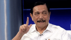 Harga Obat-obatan Terapi Covid-19 Naik, Luhut: Tindak Tegas Siapa yang Menaikkan….. item-thumbnail