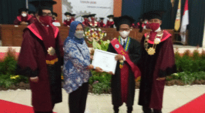 Sektor Industri Penggerak Utama Perekonomian Nasional item-thumbnail