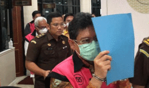 Foto Empat Tersangka Mafia Minyak Goreng yang Sudah Ditahan item-thumbnail