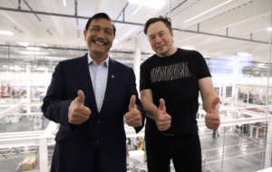 Saat Luhut Disambut Ramah Oleh Elon Musk item-thumbnail