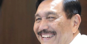 Gunakan Aplikasi PeduliLindungi, untuk Beli Minyak Goreng Curah dengan HET item-thumbnail