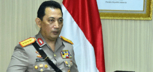 Tiga Jenderal, Lima Kombes, Diperiksa dalam Kasus Tewasnya Brigpol Yosua Hutabarat item-thumbnail