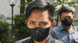 Misteri Semakin Terungkap: Bharada E Membunuh Brigpol Yosua Hutabarat Ternyata atas Perintah Atasannya item-thumbnail