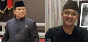 Elektabilitas Ganjar Pranowo Sebagai Capres 2024 Melejit Naik, Prabowo Turun item-thumbnail